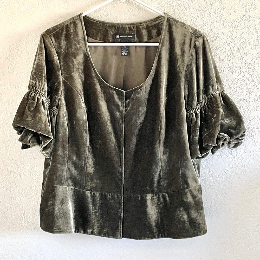 INC International Concepts Women's XL Olive Green Velvet Lined Short Sleeve Top